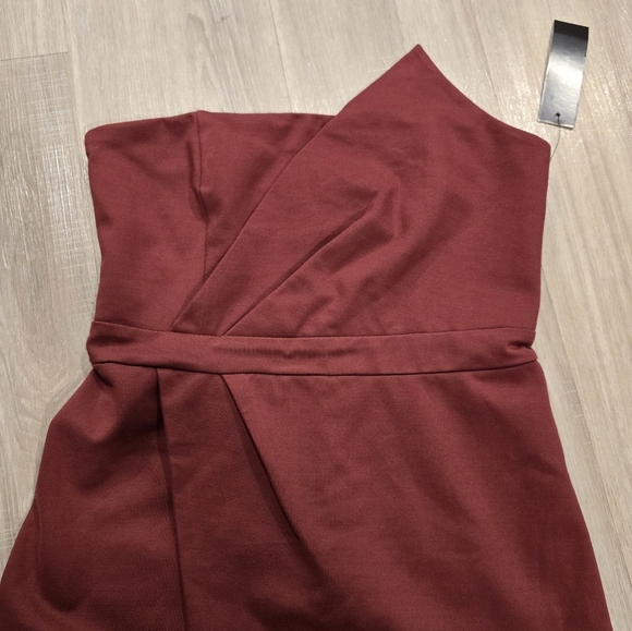 Lulus Queen of the City Burgundy Strapless Bodycon Dress Sz M NWT - Picture 4 of 13